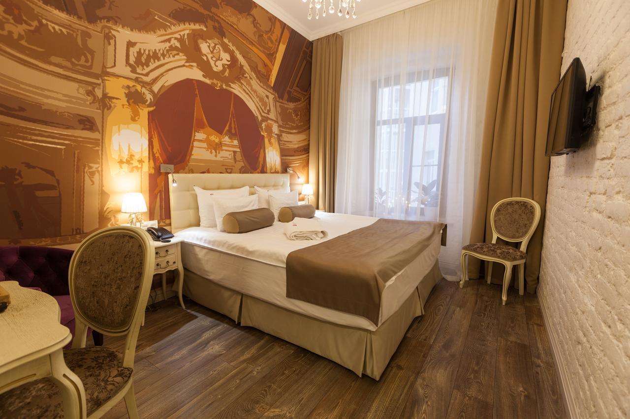 Galunov Hotel Санкт Петербург Екстериор снимка